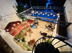 Ỉn Homestay & Café